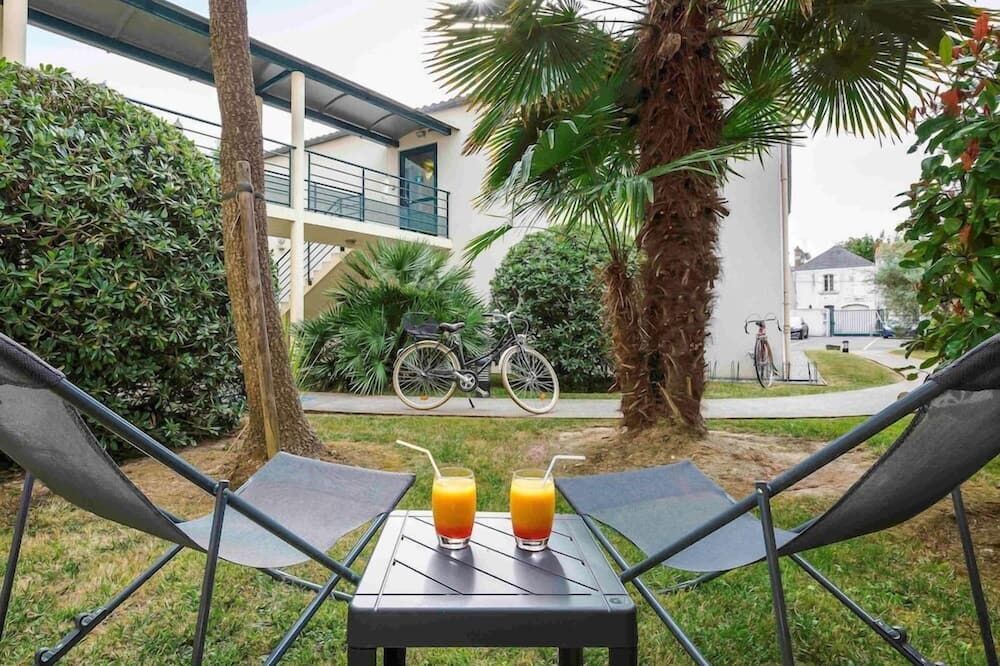 شرفة مرصوفة