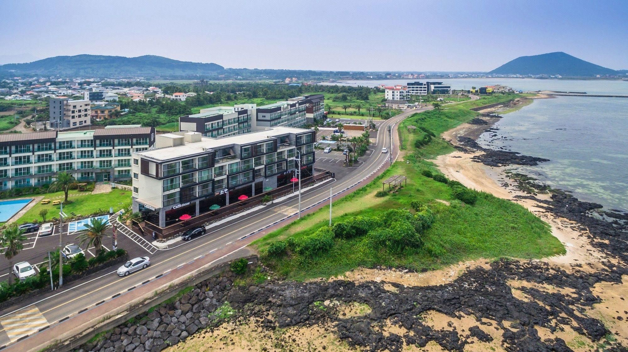آخر