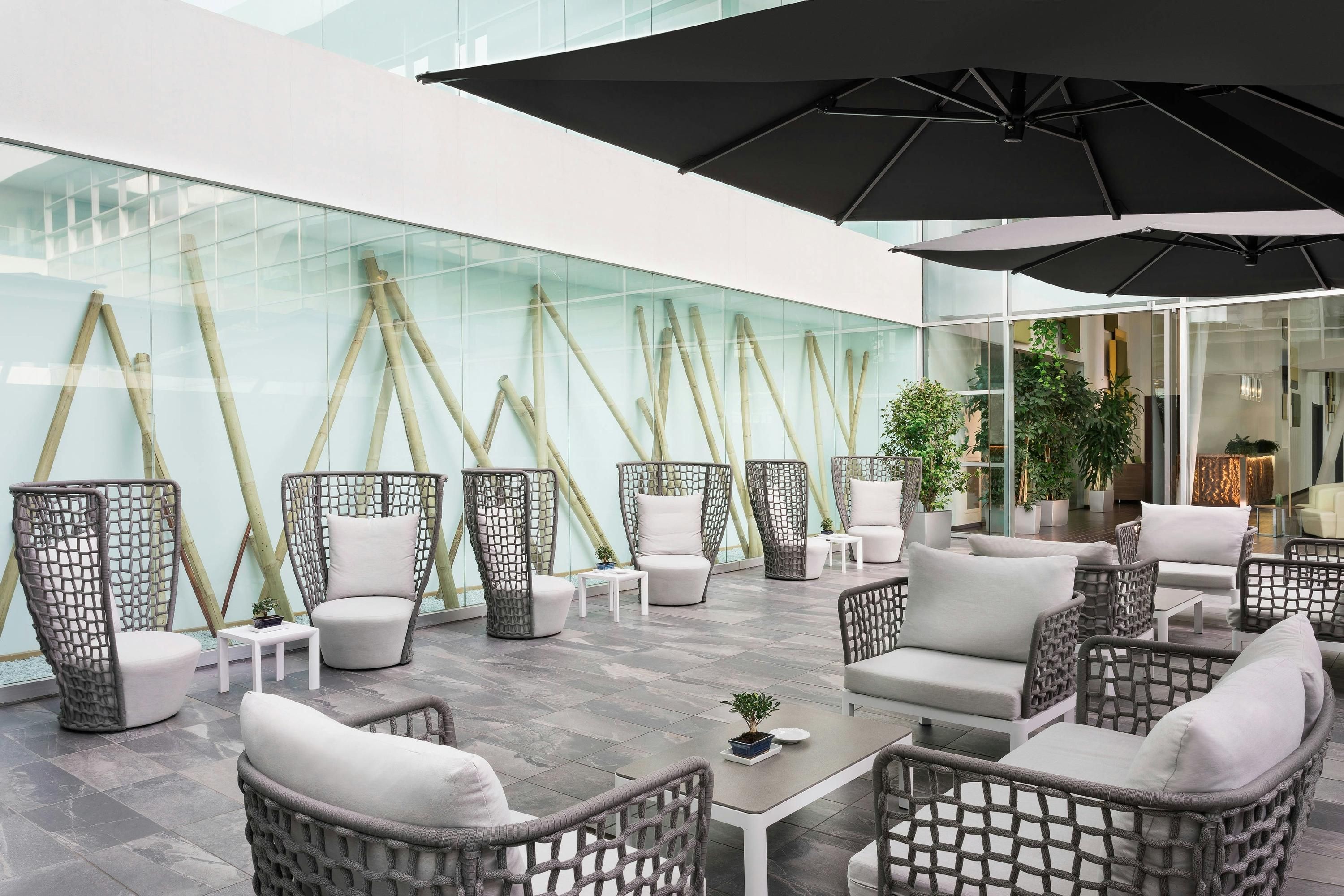 شرفة مرصوفة صورة