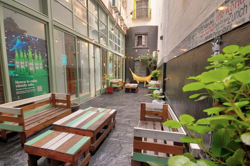 شرفة مرصوفة صورة