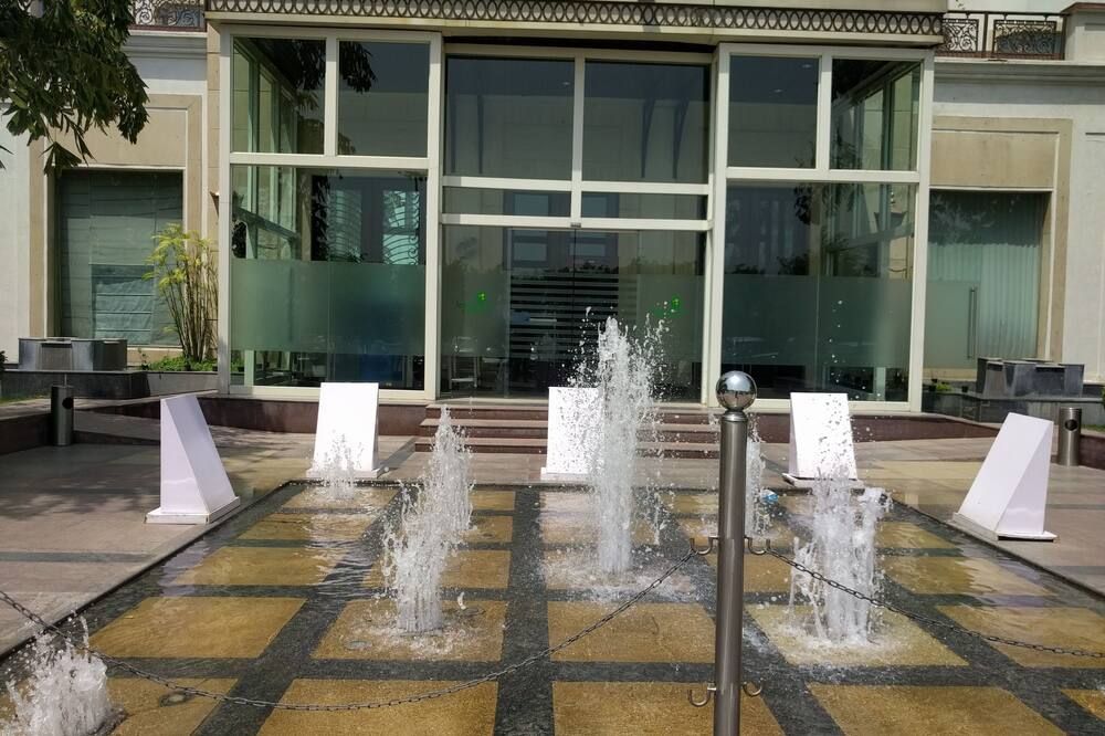شرفة مرصوفة