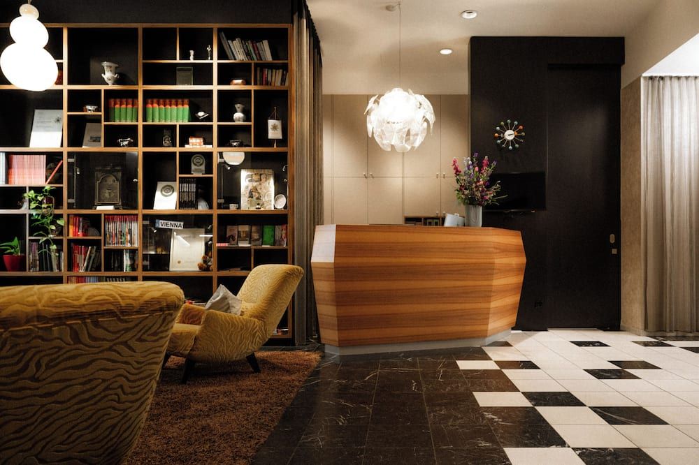 آخر