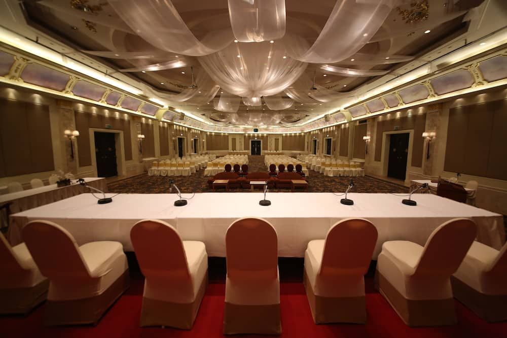 غرفة الاجتماعات