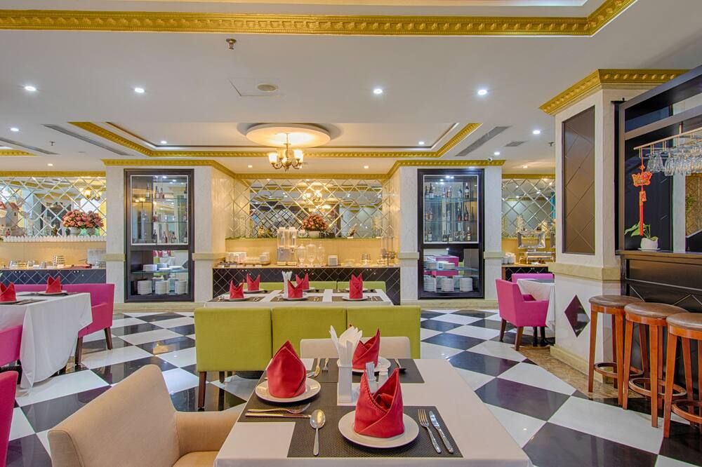 مطعم