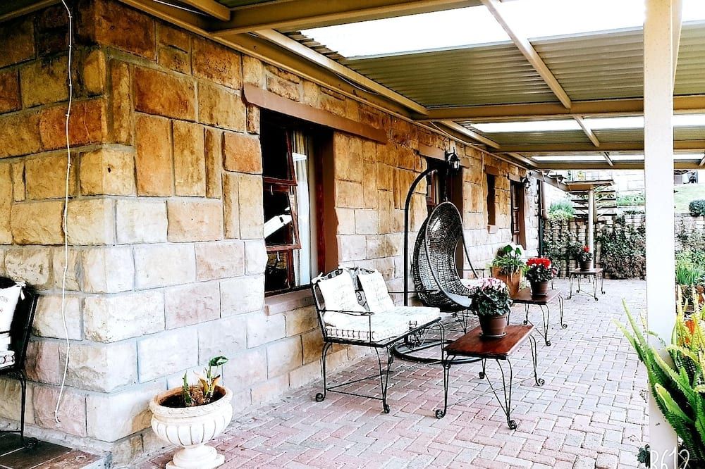 شرفة مرصوفة