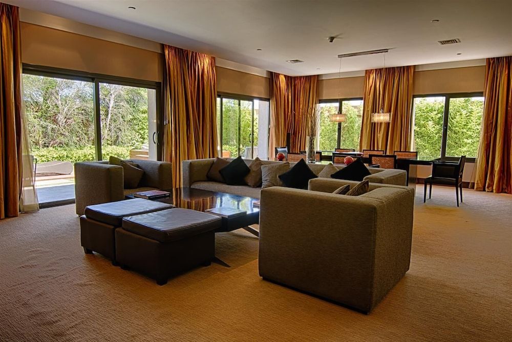 غرفة معيشة صورة