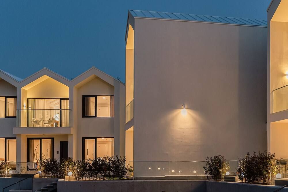 مبنى