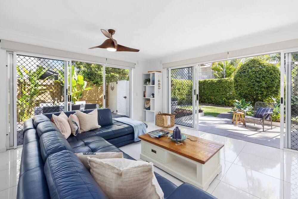 غرفة معيشة صورة