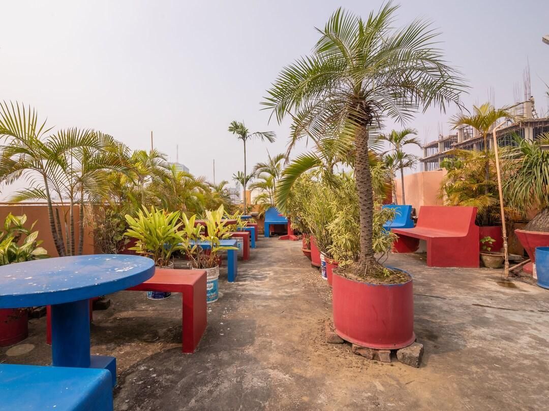 شرفة مرصوفة صورة