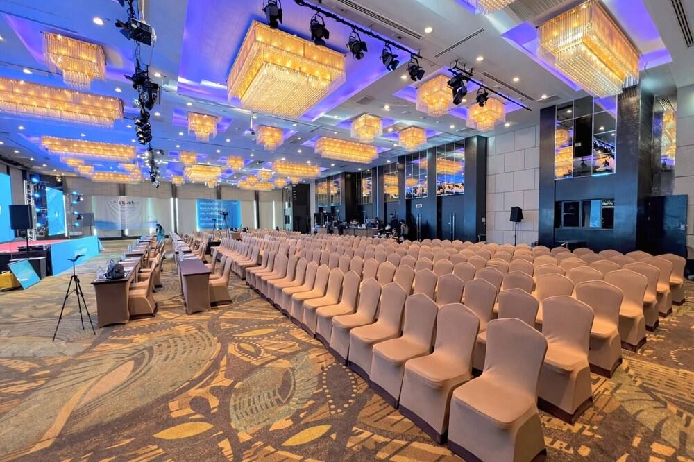 غرفة الاجتماعات