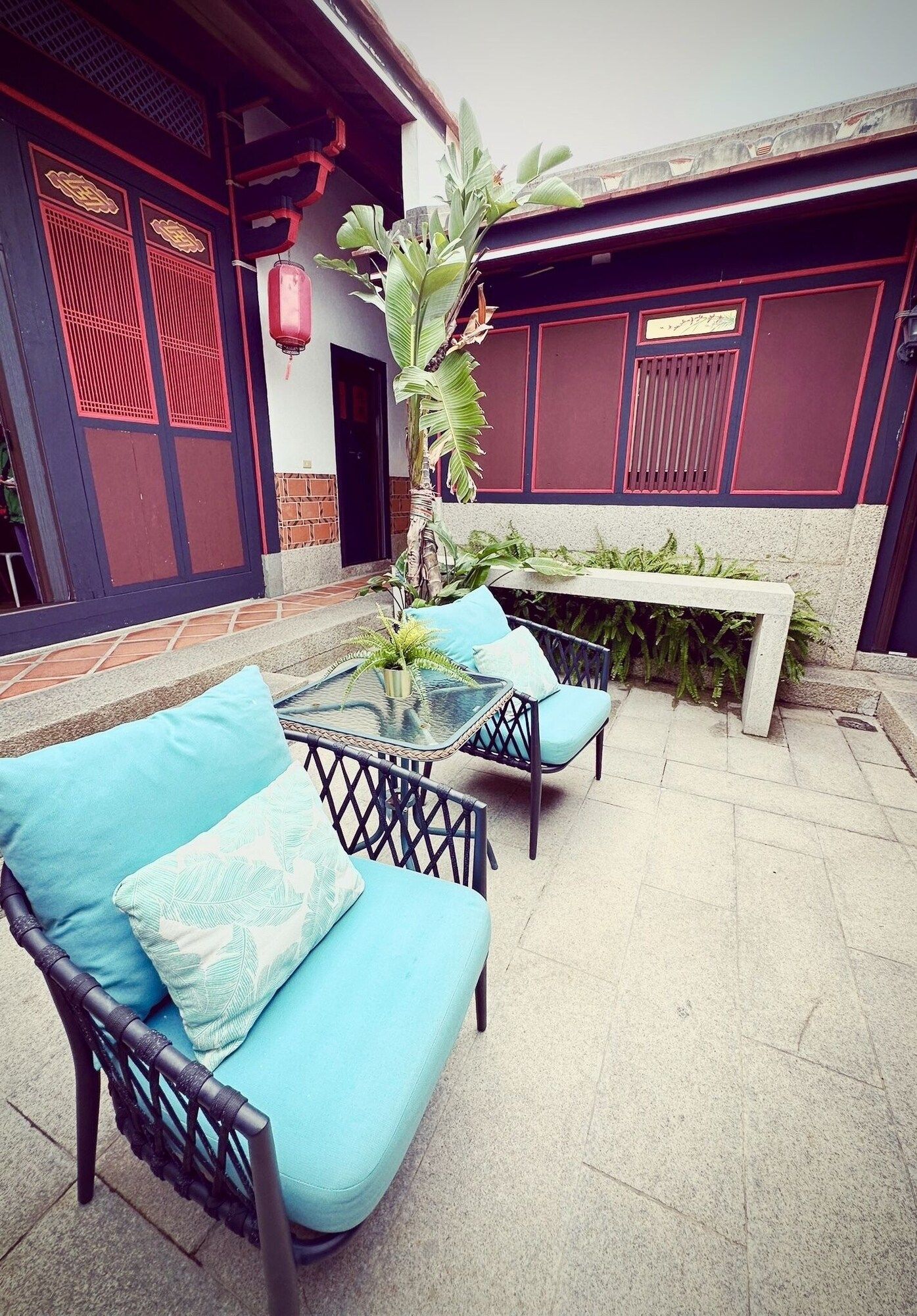 شرفة مرصوفة