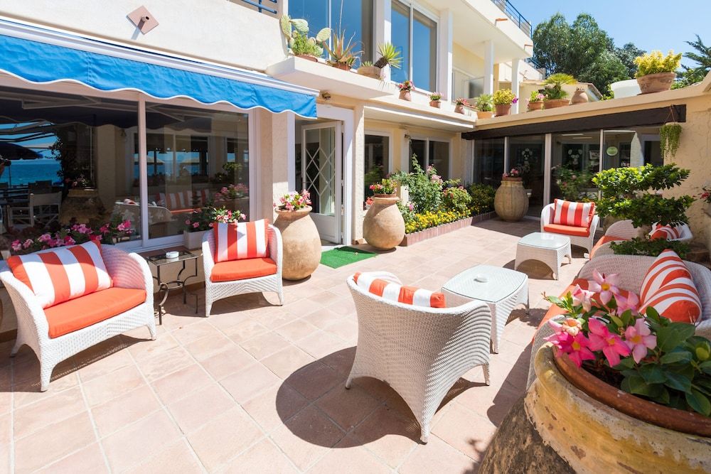 شرفة مرصوفة صورة