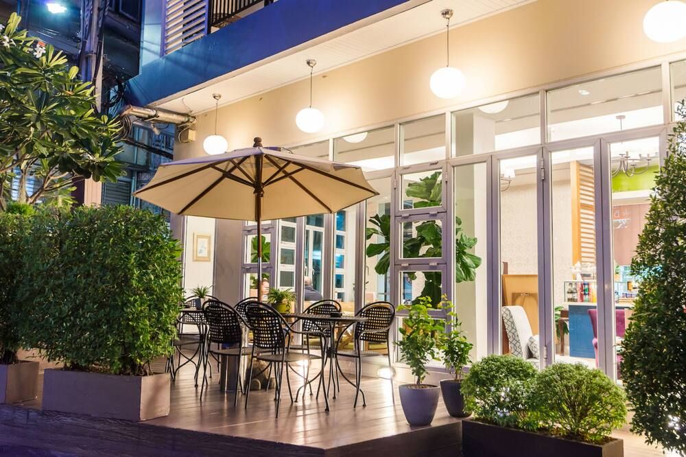 شرفة مرصوفة