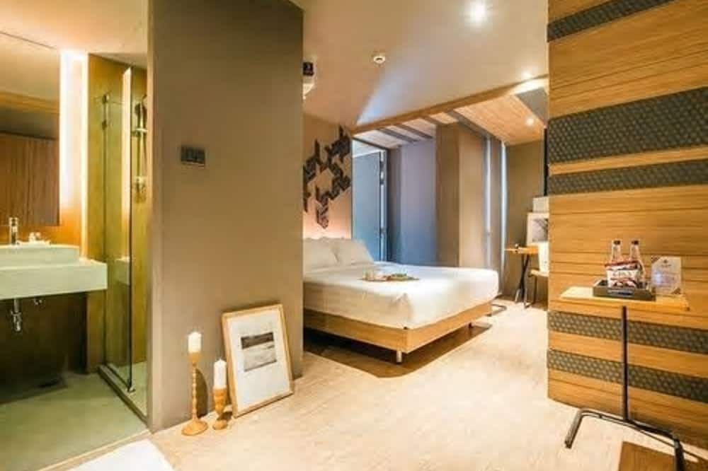 آخر