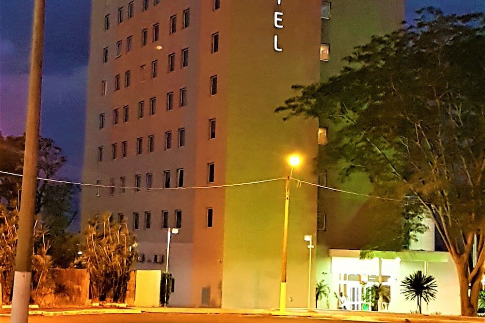 مبنى