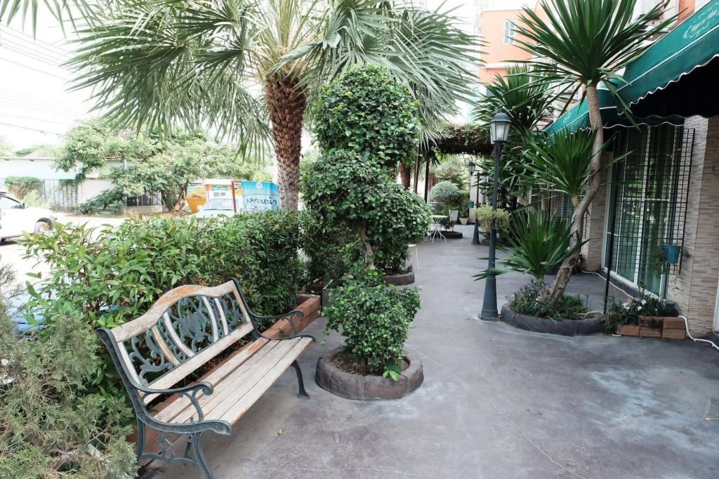 شرفة مرصوفة