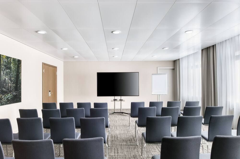 غرفة الاجتماعات