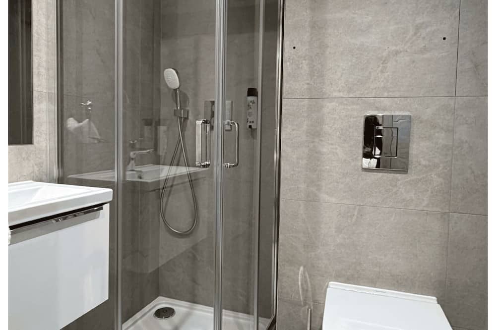 آخر