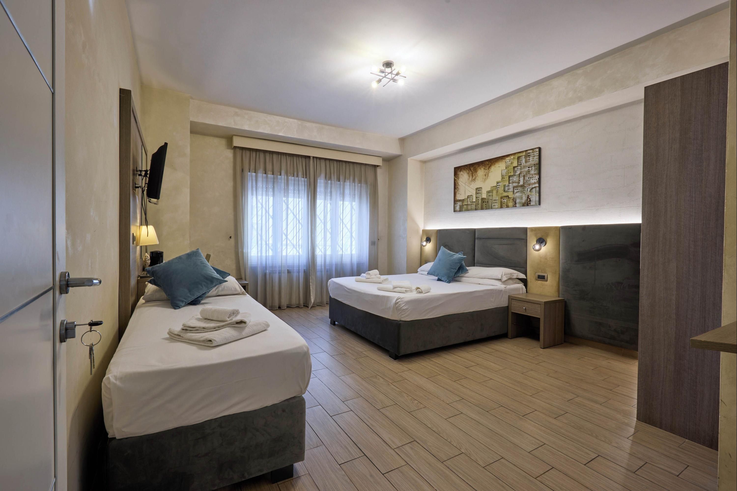 آخر
