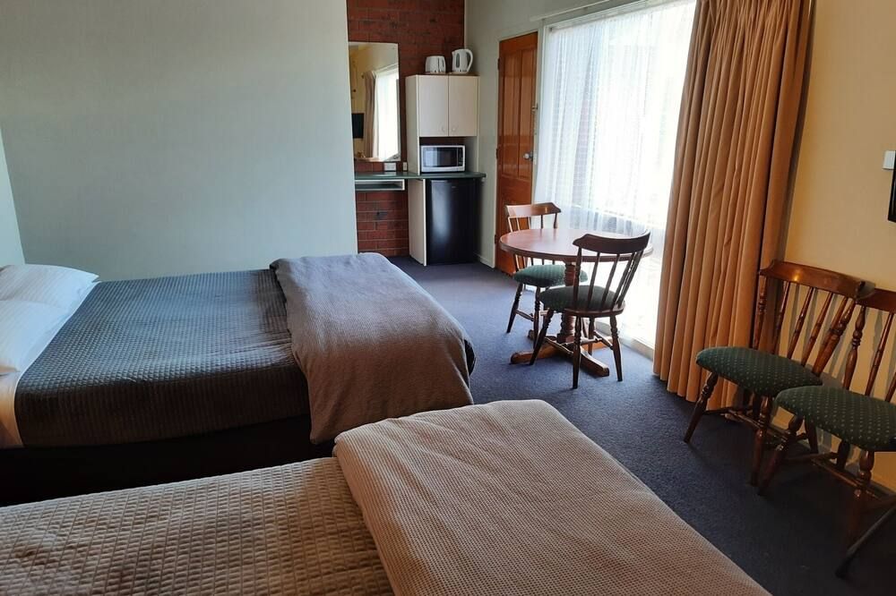 آخر