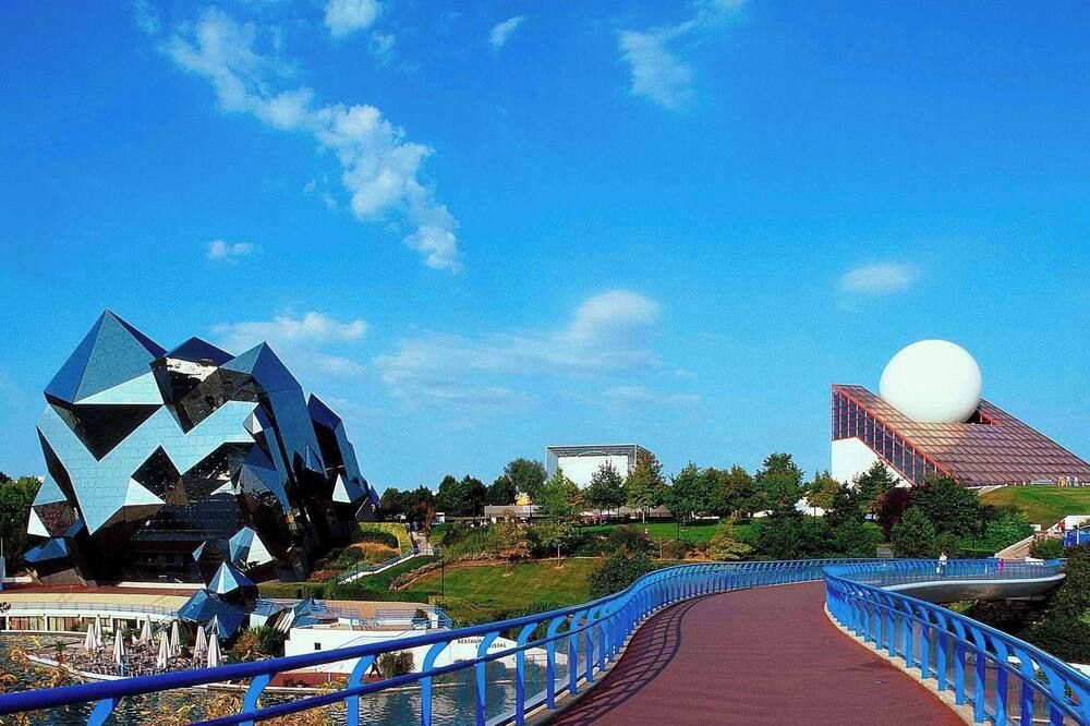 آخر