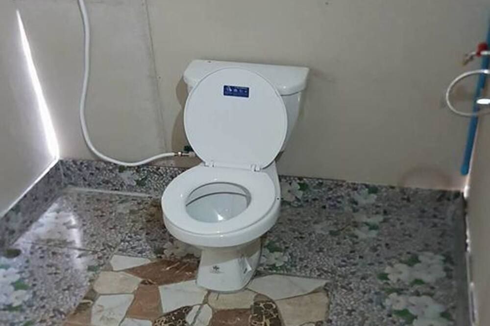 آخر