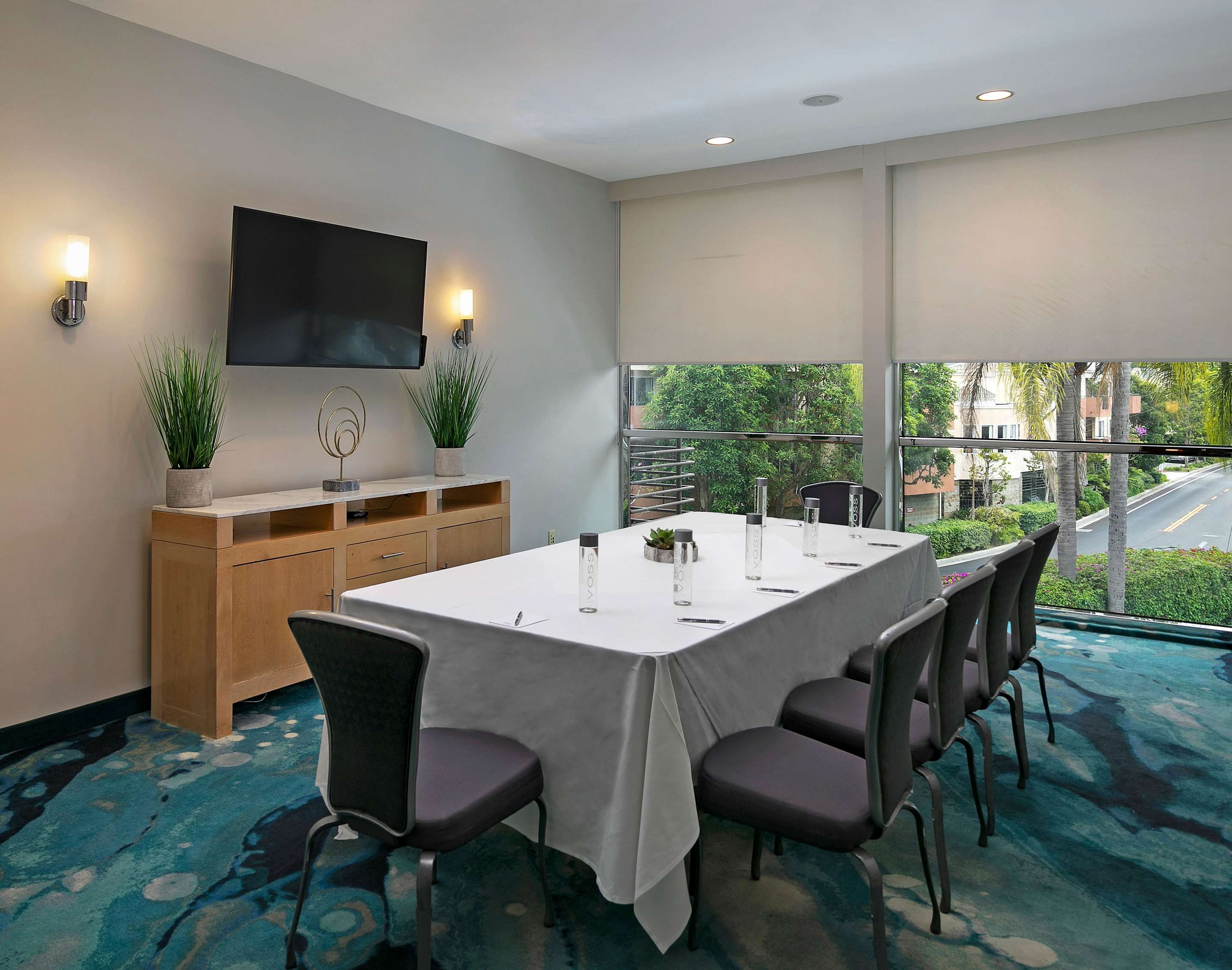 غرفة الاجتماعات