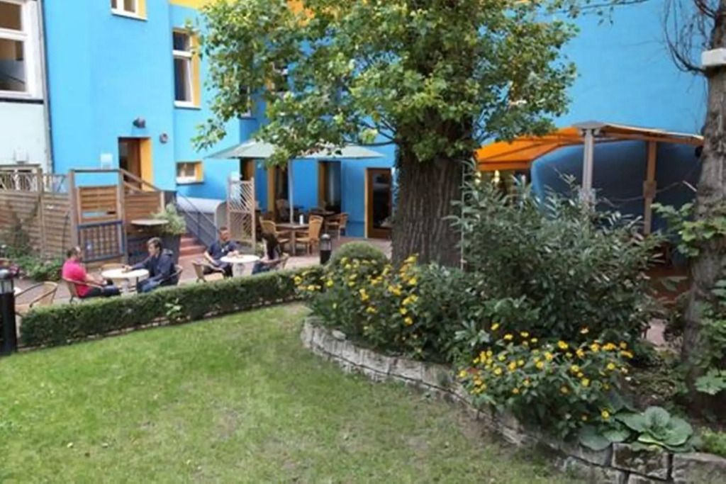 شرفة مرصوفة