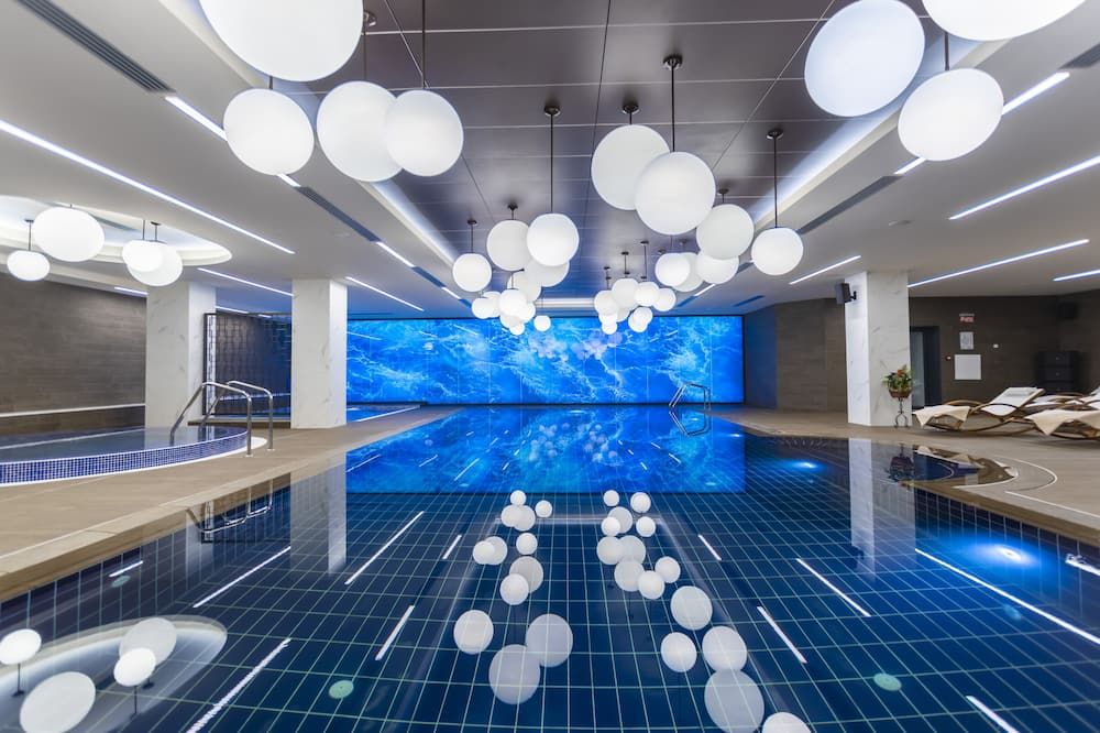 حوض السباحة صورة