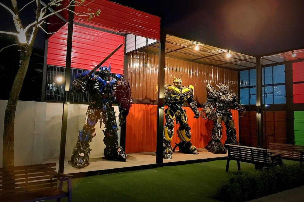 آخر