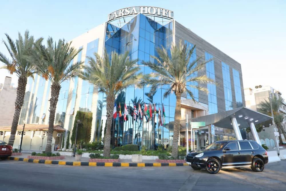 مبنى