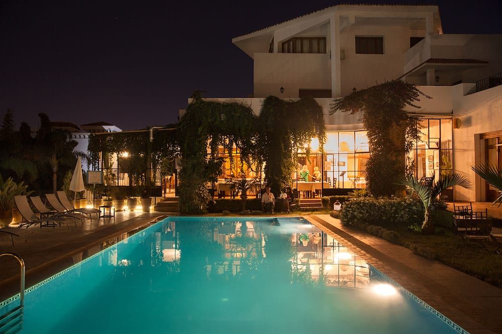 حوض السباحة صورة