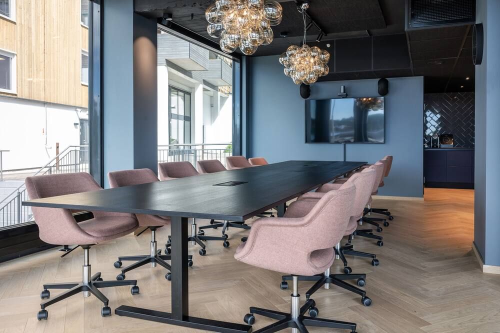 غرفة الاجتماعات