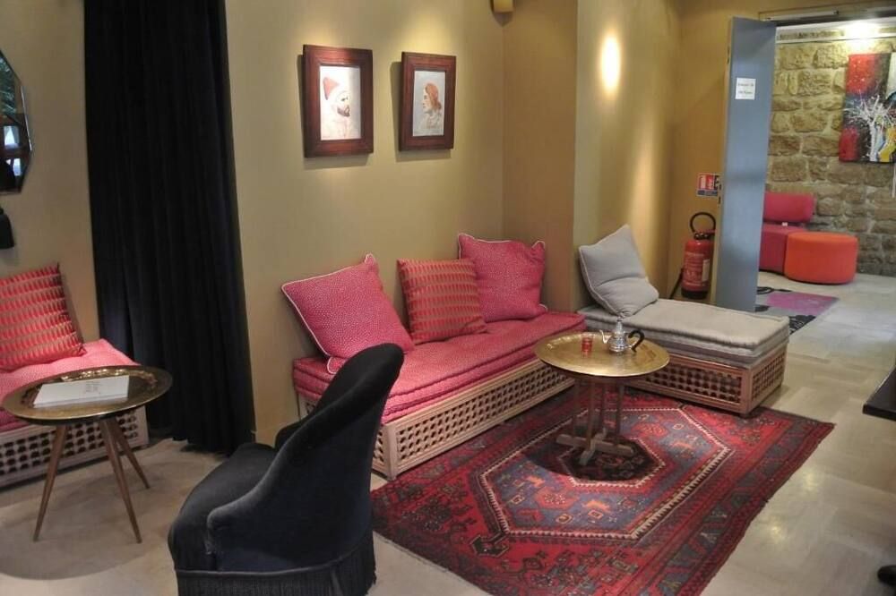غرفة معيشة