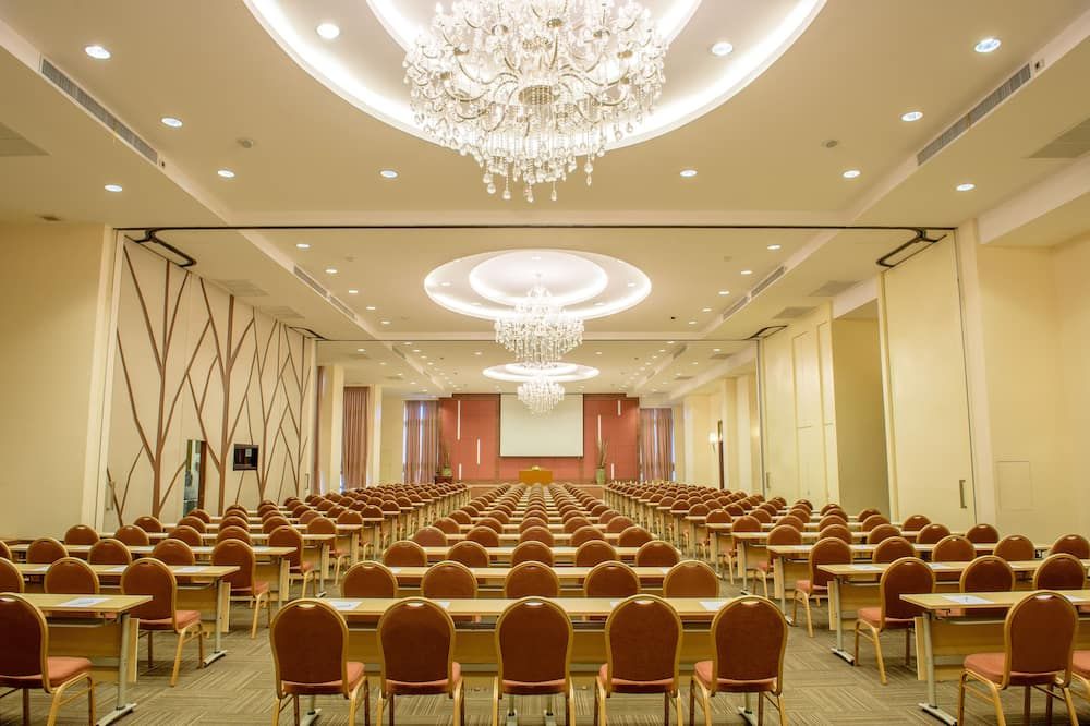 غرفة الاجتماعات