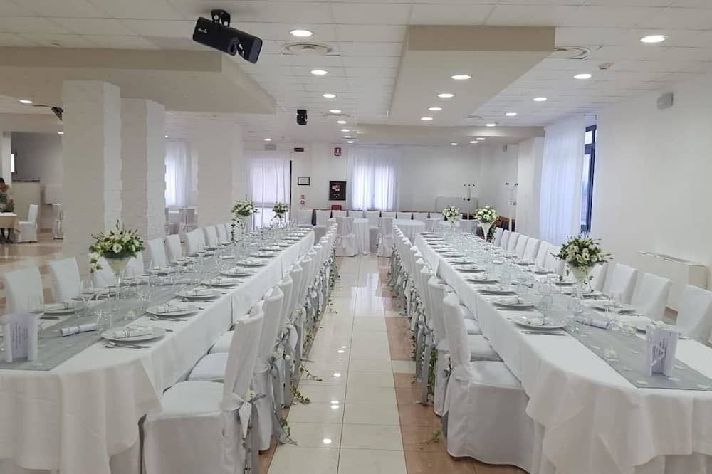 قاعة الولائم