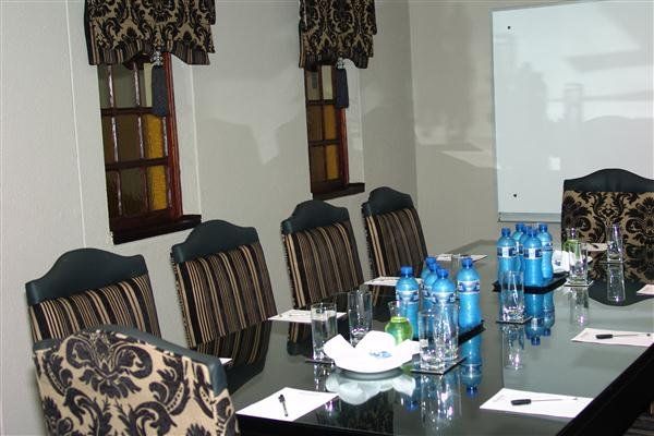 غرفة الاجتماعات