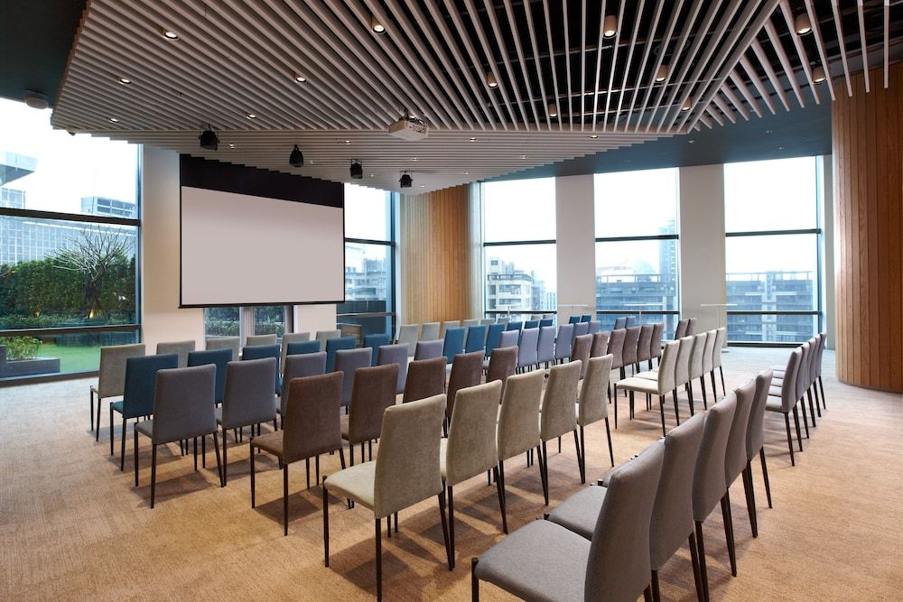 غرفة الاجتماعات