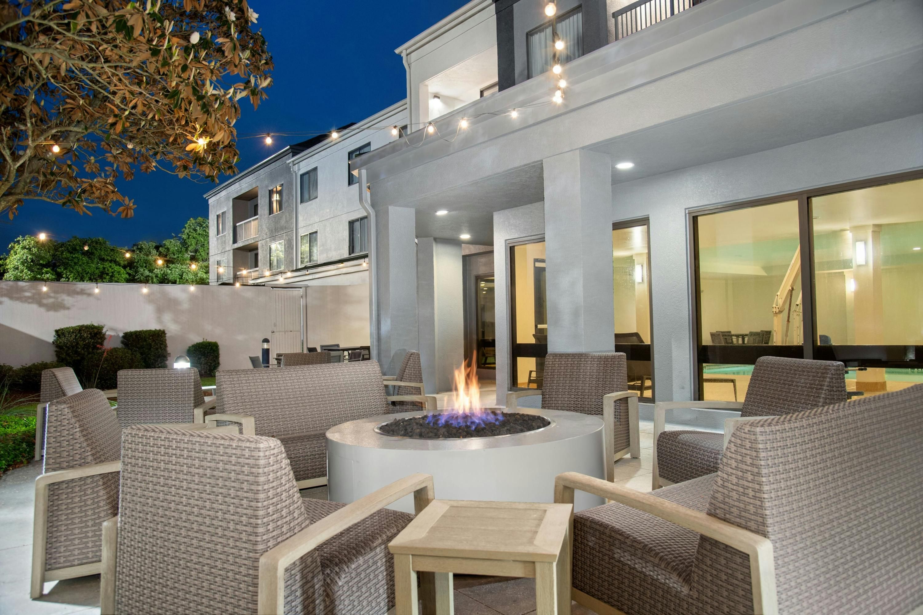 شرفة مرصوفة