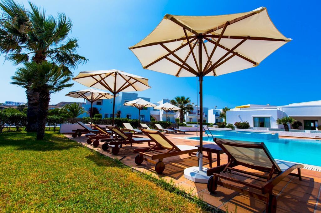 حوض السباحة صورة