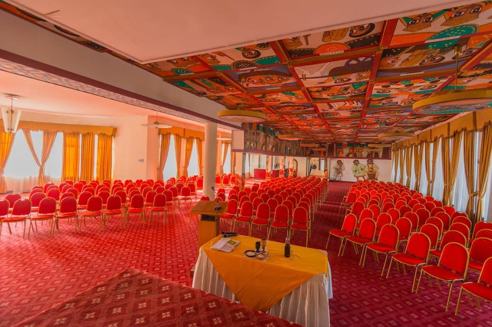 غرفة الاجتماعات