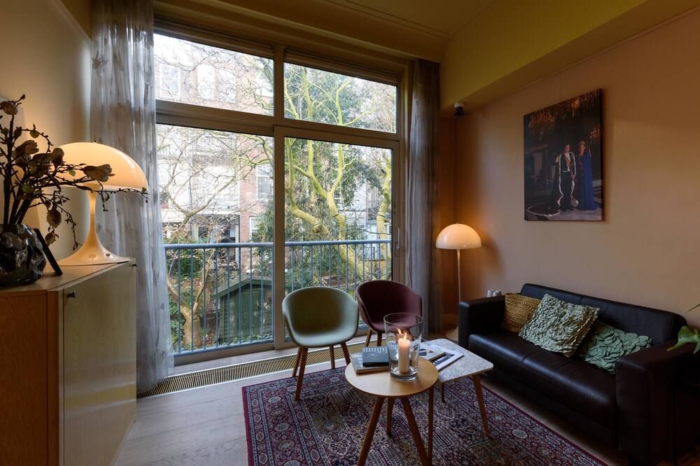 غرفة معيشة صورة