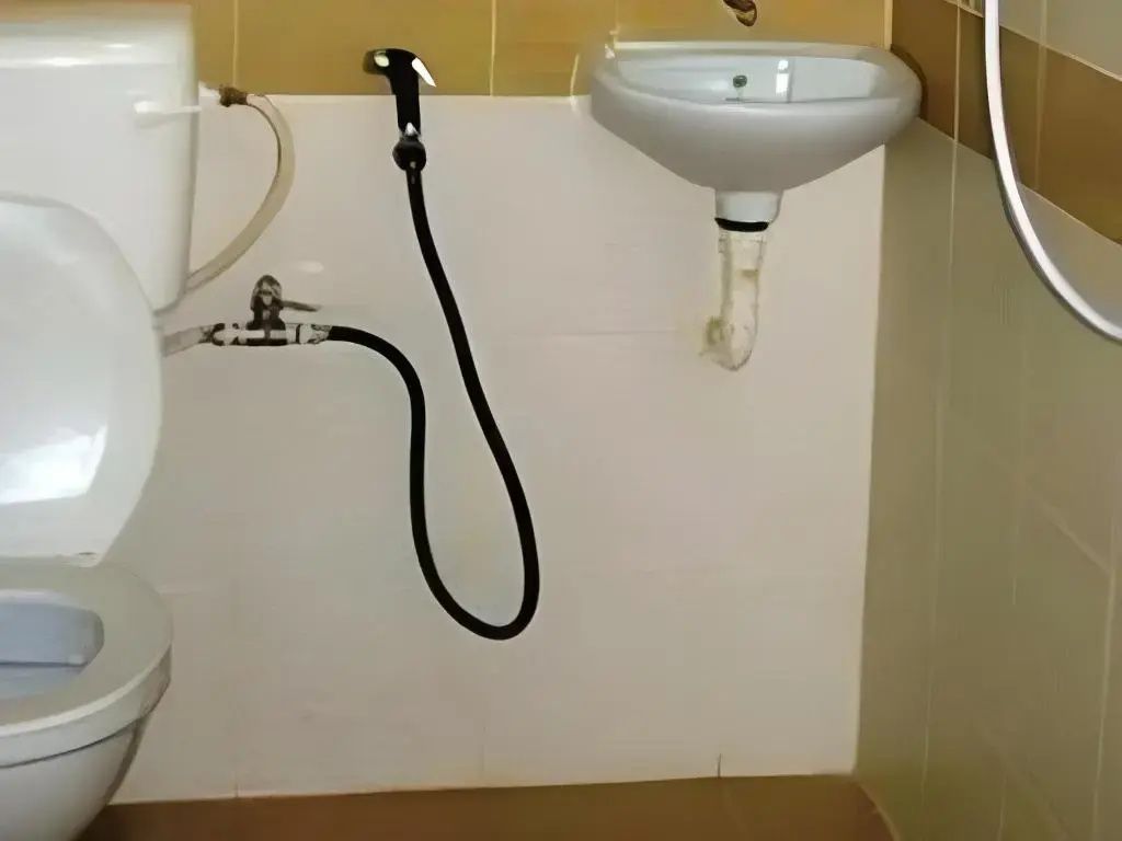 آخر