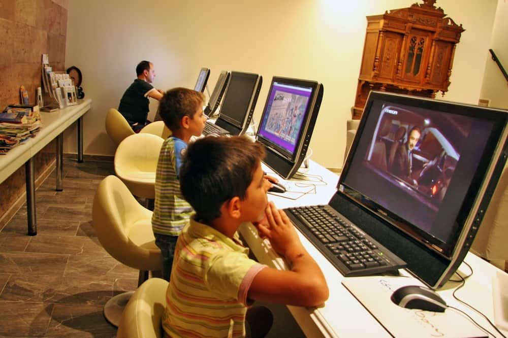 مركز أعمال
