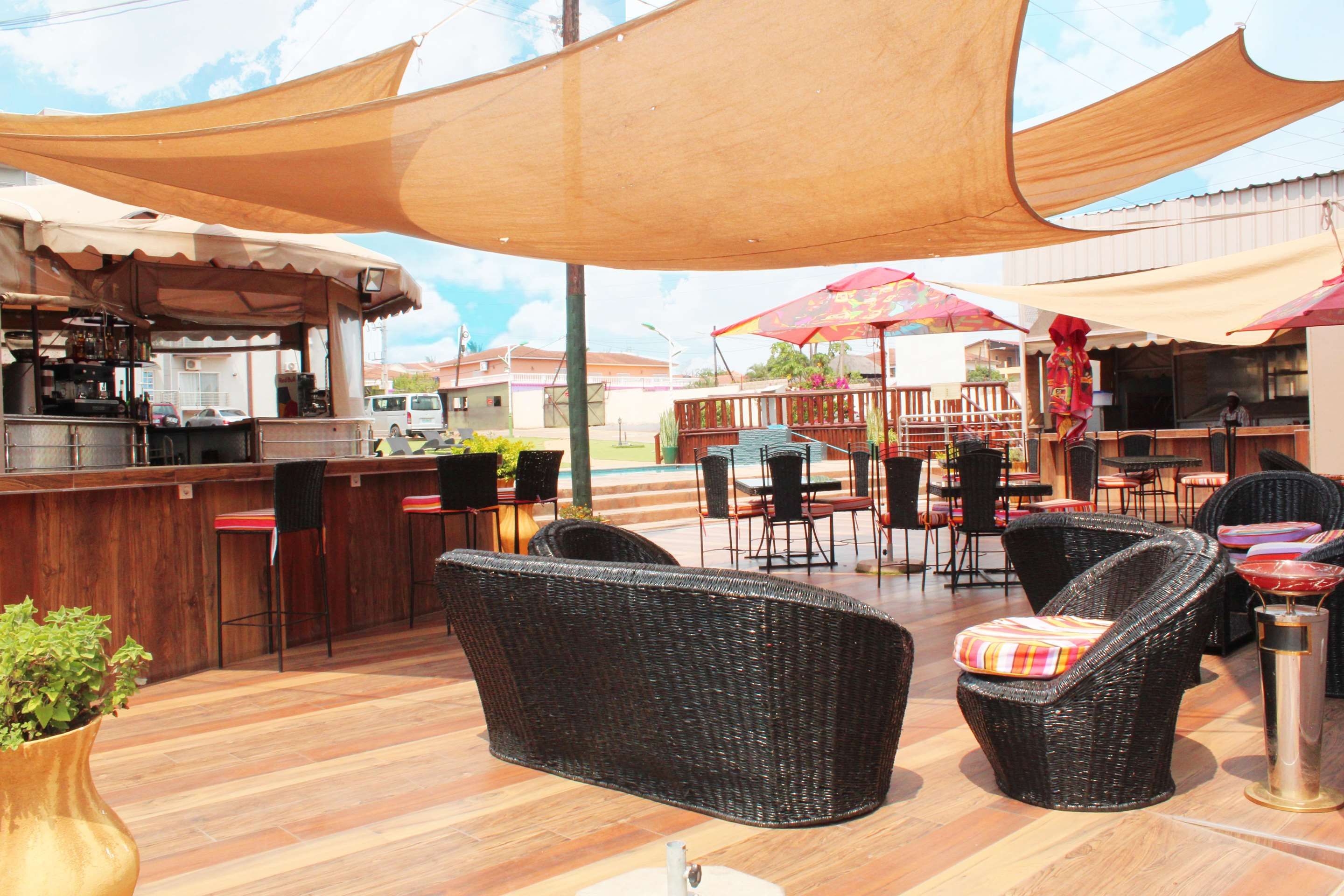 شرفة مرصوفة