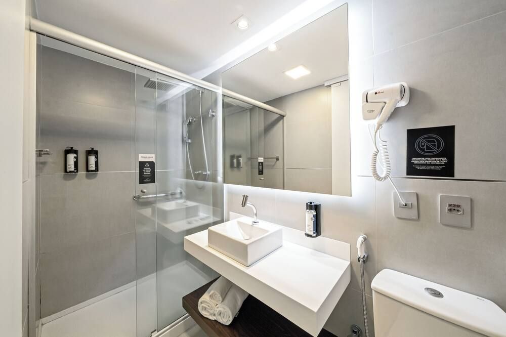 آخر