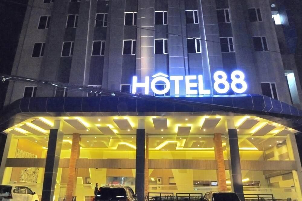 مبنى
