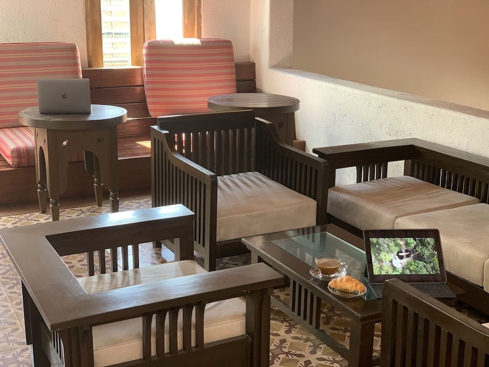 غرفة الاجتماعات