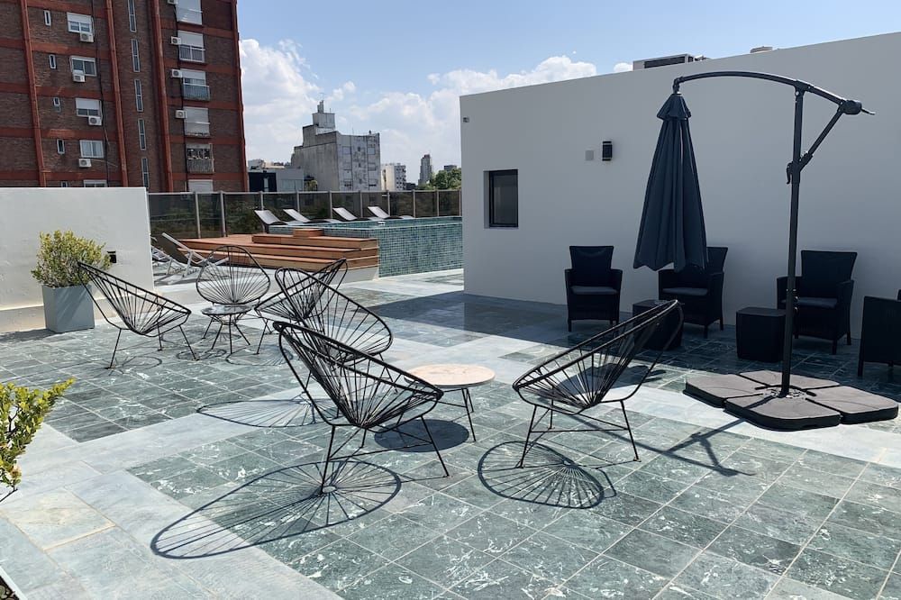 شرفة مرصوفة