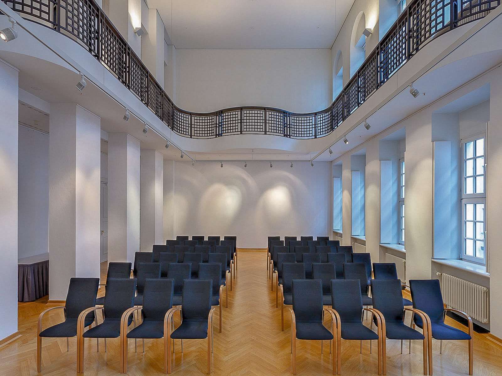 غرفة الاجتماعات